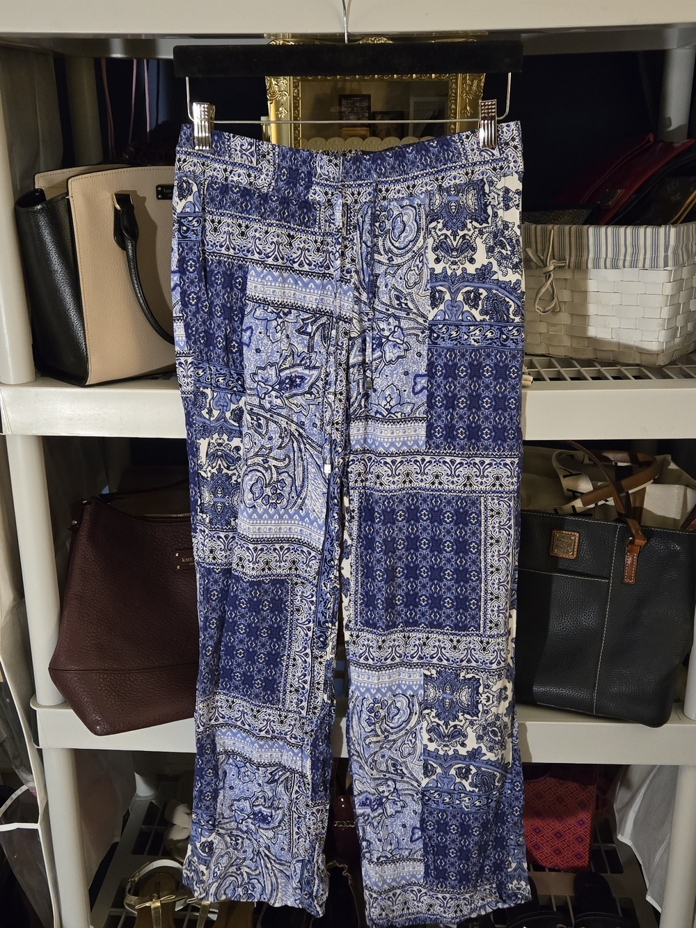 Artisan Ny Blue & White Paisley Patchwork Straight-Leg Joggers